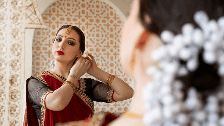 punjabi-bridal-makeup-look.png